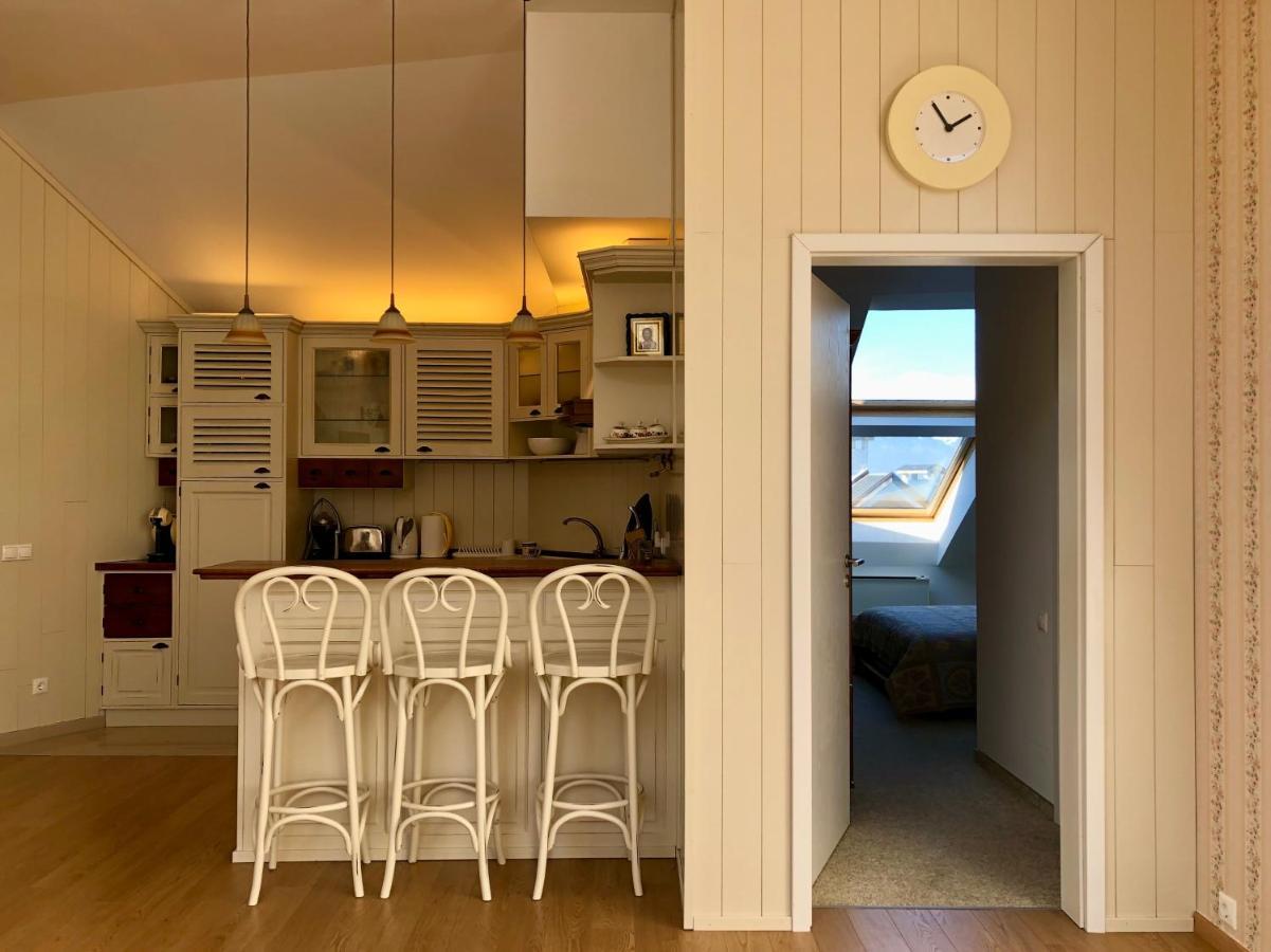 Luxury Penthouse With A Lavish Spa And 2 En-Suite Bedrooms 반스코 외부 사진
