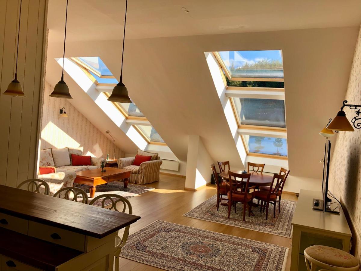 Luxury Penthouse With A Lavish Spa And 2 En-Suite Bedrooms 반스코 외부 사진