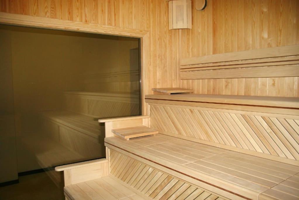 Luxury Penthouse With A Lavish Spa And 2 En-Suite Bedrooms 반스코 외부 사진
